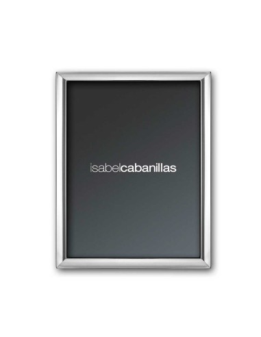 PLAIN SILVER RECTANGULAR FRAME 18x24